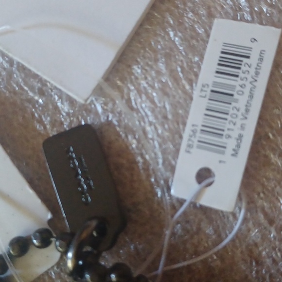 NWT Coach x Keith Haring Heart Key Fob Hang Tag Bag Charm - Picture 3 of 5